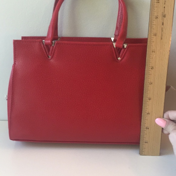 ✨HP✨ Beijo red purse NWOT - Picture 3 of 3